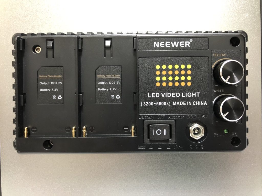 NEEWER 480 LEDビデオライト 背面アップ