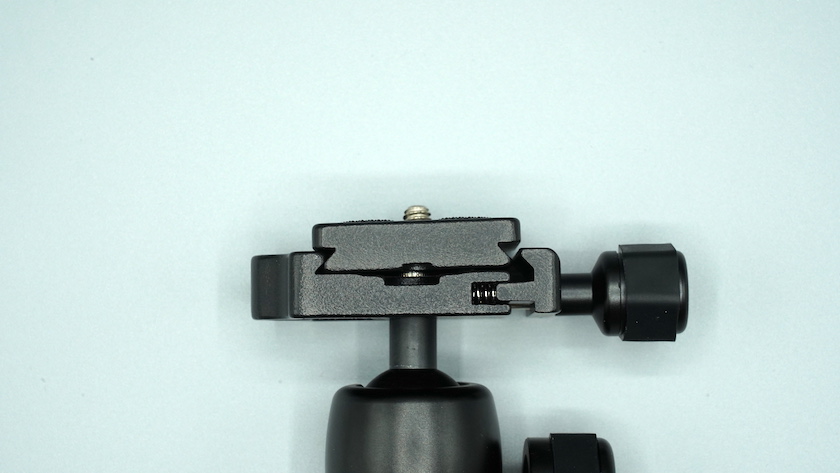 Manfrotto Element クイックシュー 取り付け2